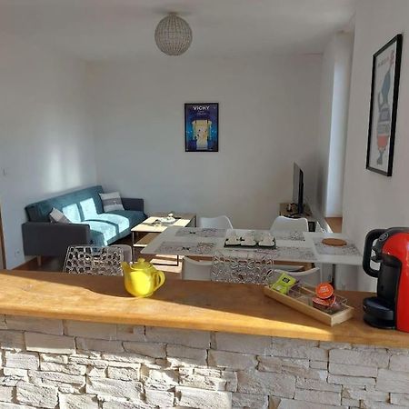 Appartement Proche Des Parcs Vichy Luaran gambar